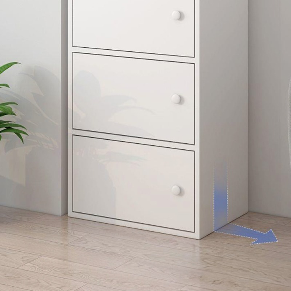 Minimalista fehér komód skandináv stílusban – 78x30x40 cm