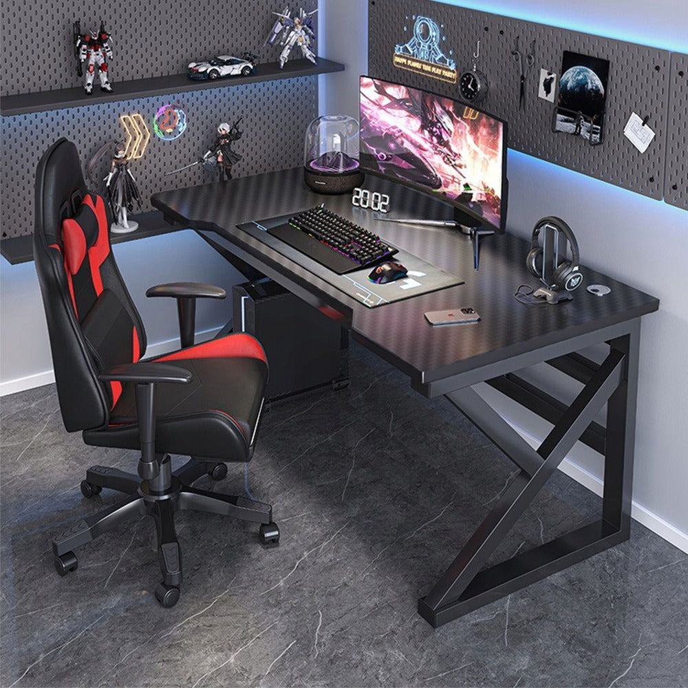 Gamer asztal 120x60x74 cm karbon asztallappal és fém vázzal – Modern és stabil kialakítás gamerek számára