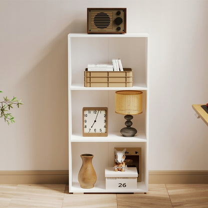 Modern, loft stílusú könyvespolc fehér polcokkal, magas nappalikba, 120 cm