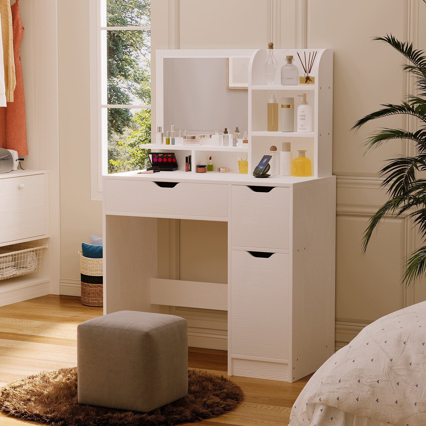 Modern, fehér sminkasztal tükörrel és fiókokkal, tágas, loft stílusú