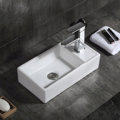 Téglalap alakú, fehér kerámia mosdó, 40x22 cm