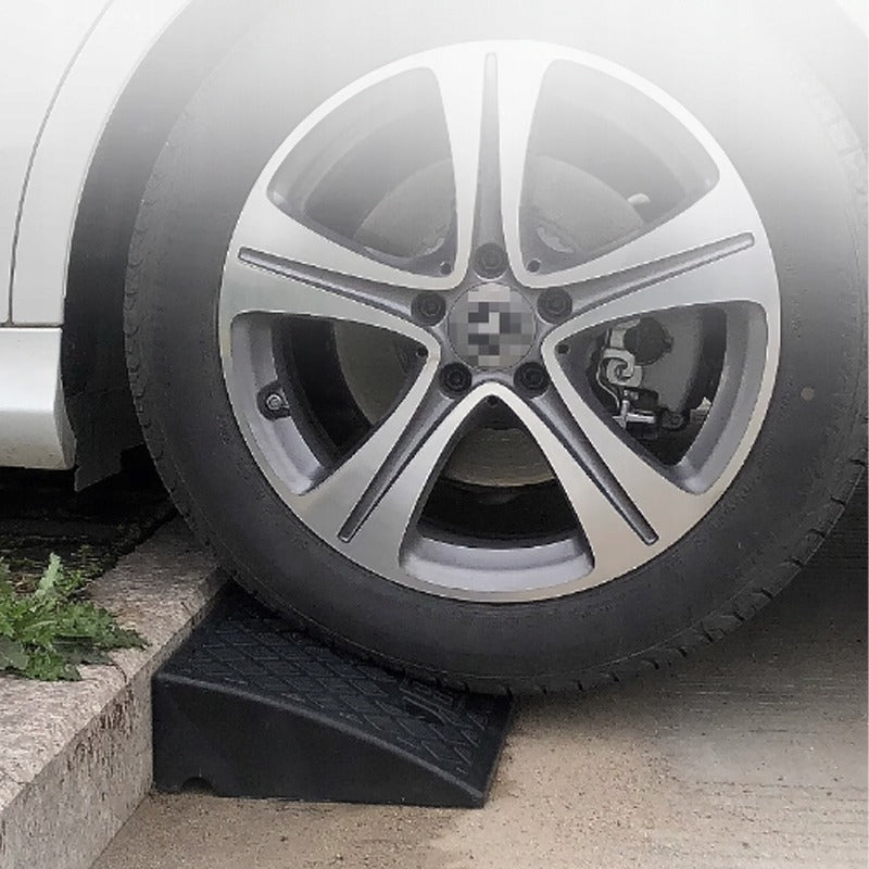 Fekete 11 cm-es járműbeálló rámpa