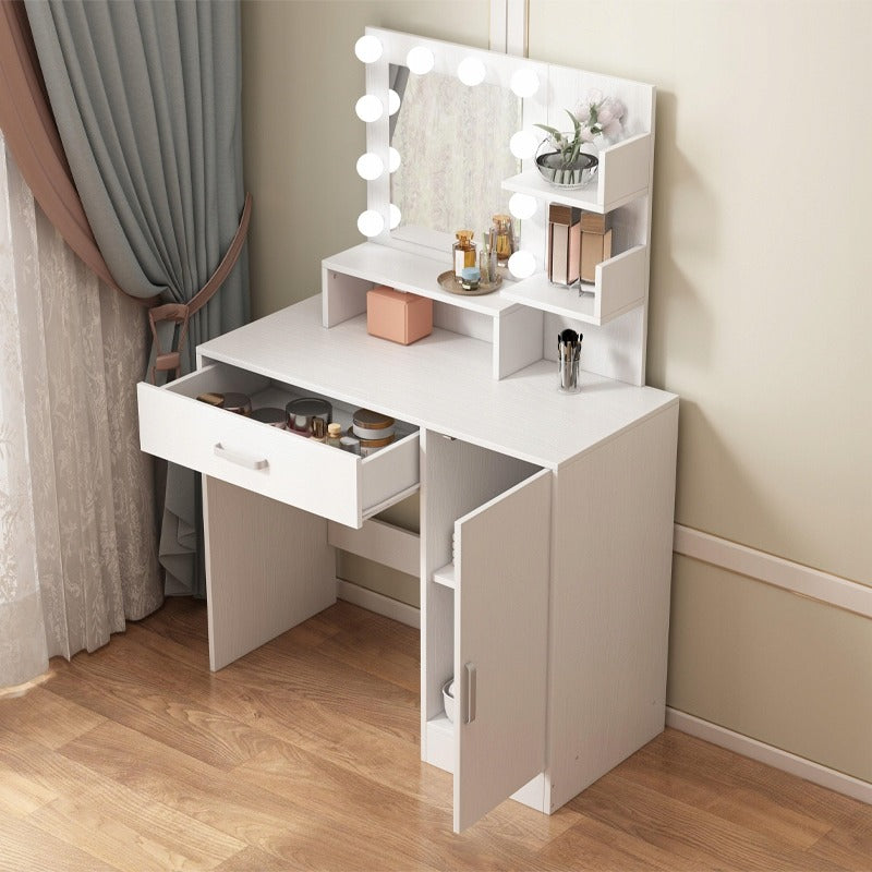 Sminkasztal LED tükörrel, modern, glamour loft stílusban