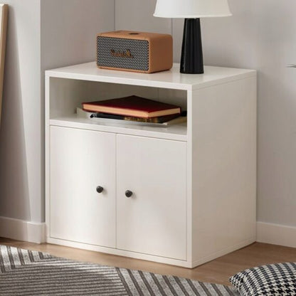 Fehér skandináv stílusú állópolc 56 cm