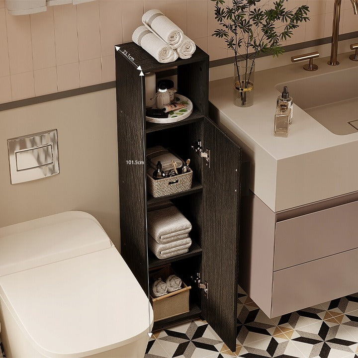 Keskeny fekete fürdőszoba szekrény magas ajtókkal és modern polcokkal, 101 cm