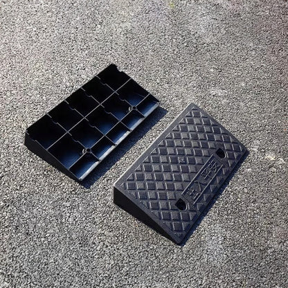 Fekete 11 cm-es járműbeálló rámpa